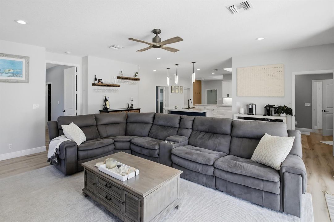 20260819-01-398 NE 23rd St, Boca Raton,