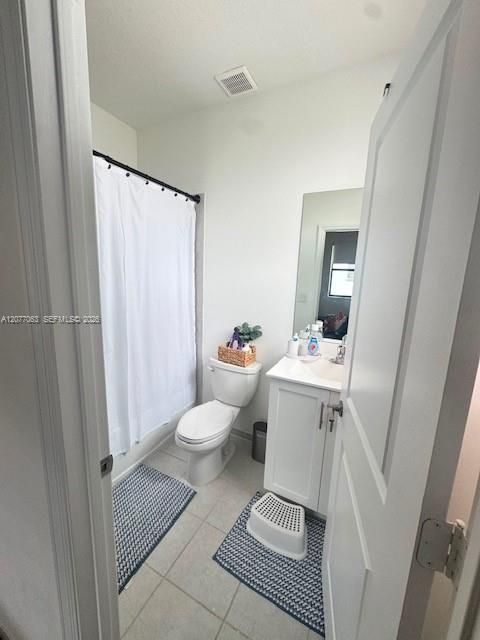 For Rent: $2,500 (3 beds, 3 baths, 1328 Square Feet)