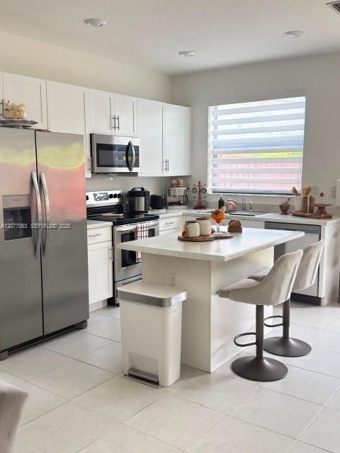 For Rent: $2,500 (3 beds, 3 baths, 1328 Square Feet)