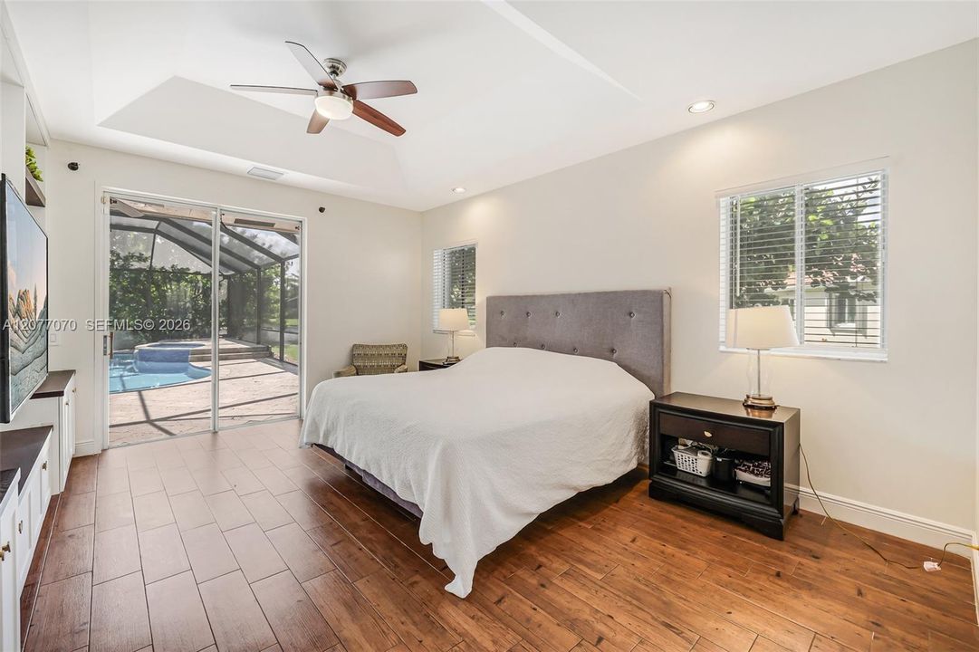 For Rent: $7,100 (5 beds, 3 baths, 2712 Square Feet)