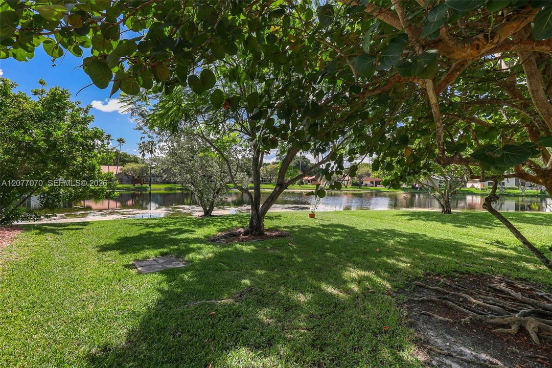 For Rent: $7,100 (5 beds, 3 baths, 2712 Square Feet)