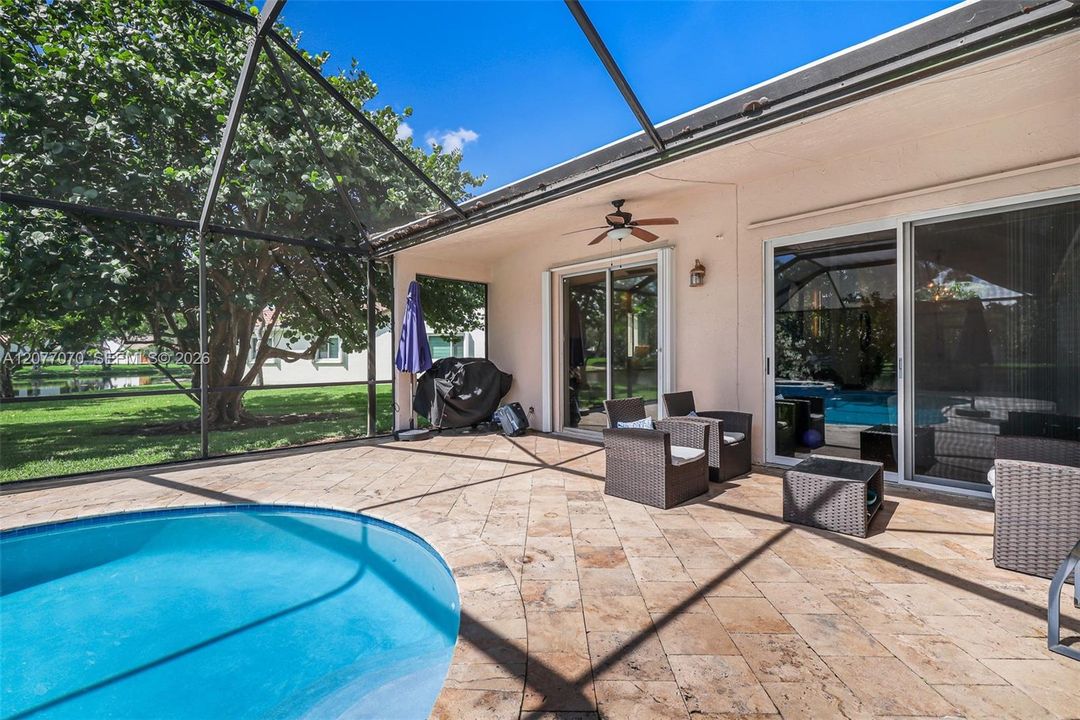 For Rent: $7,100 (5 beds, 3 baths, 2712 Square Feet)