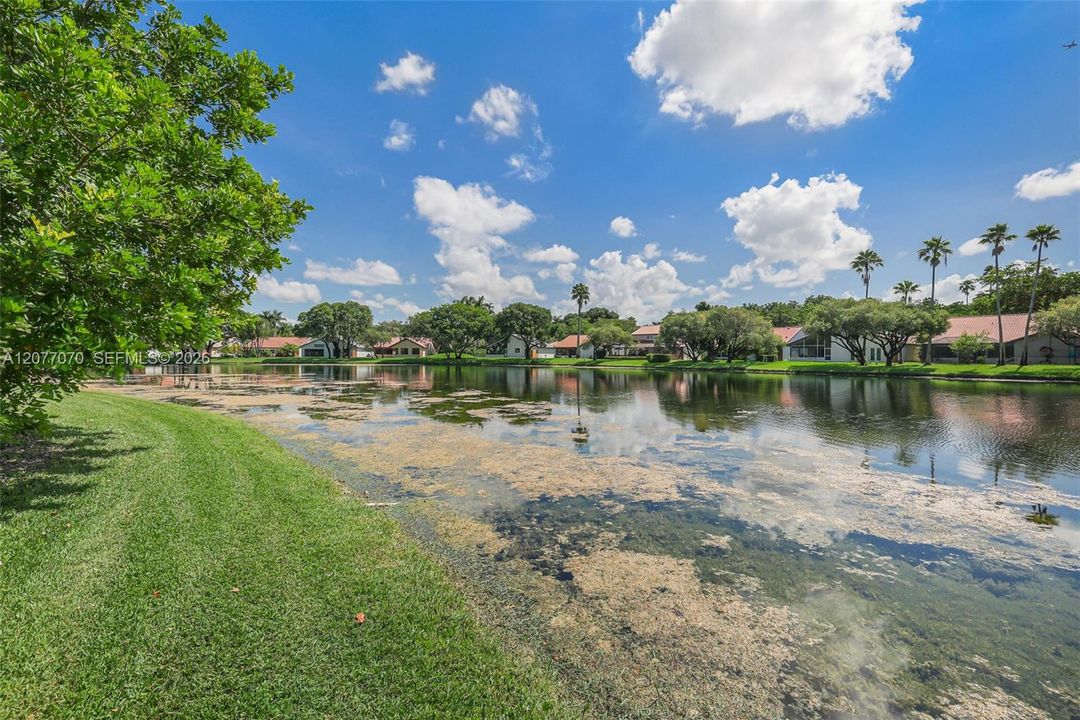 For Rent: $7,100 (5 beds, 3 baths, 2712 Square Feet)