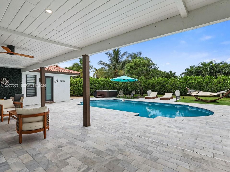 For Sale: $795,000 (3 beds, 2 baths, 1670 Square Feet)