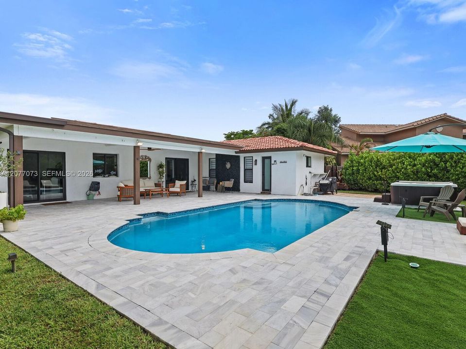For Sale: $795,000 (3 beds, 2 baths, 1670 Square Feet)