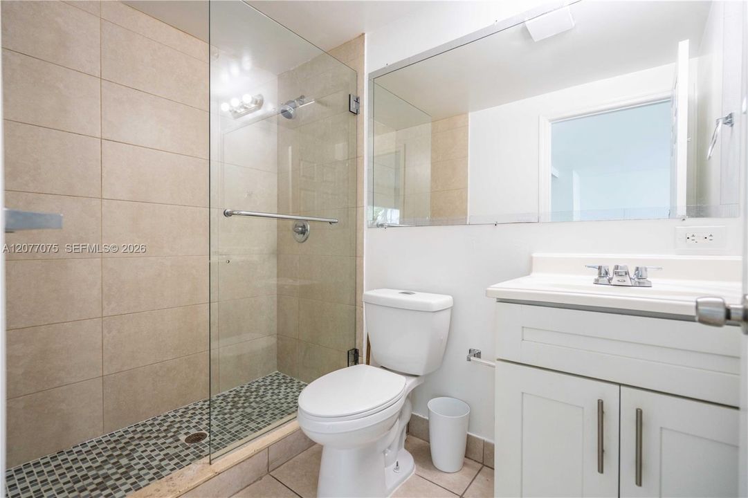 For Rent: $1,523 (0 beds, 1 baths, 411 Square Feet)