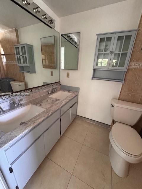 For Rent: $2,700 (2 beds, 2 baths, 1440 Square Feet)
