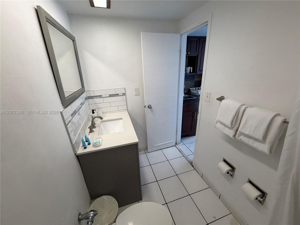 For Sale: $429,000 (0 beds, 1 baths, 400 Square Feet)
