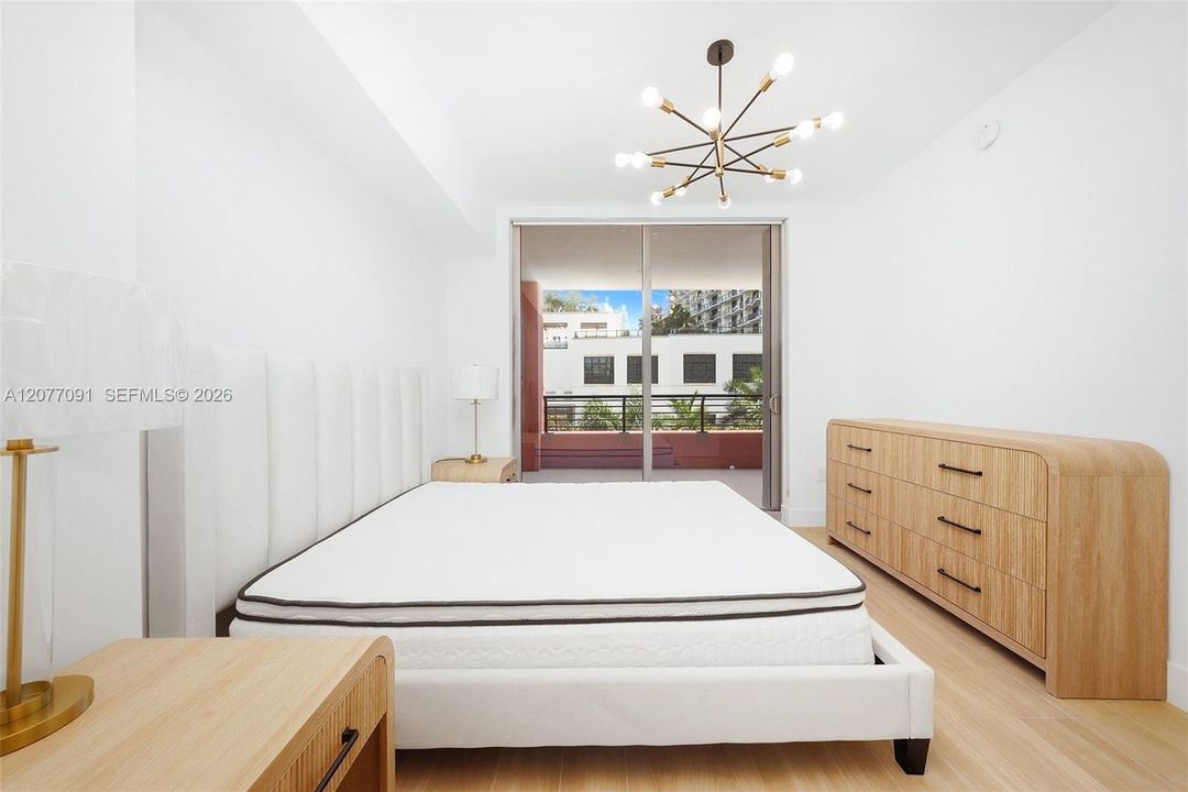 На продажу: $940,000 (1 спален, 2 ванн, 703 Квадратных фут)