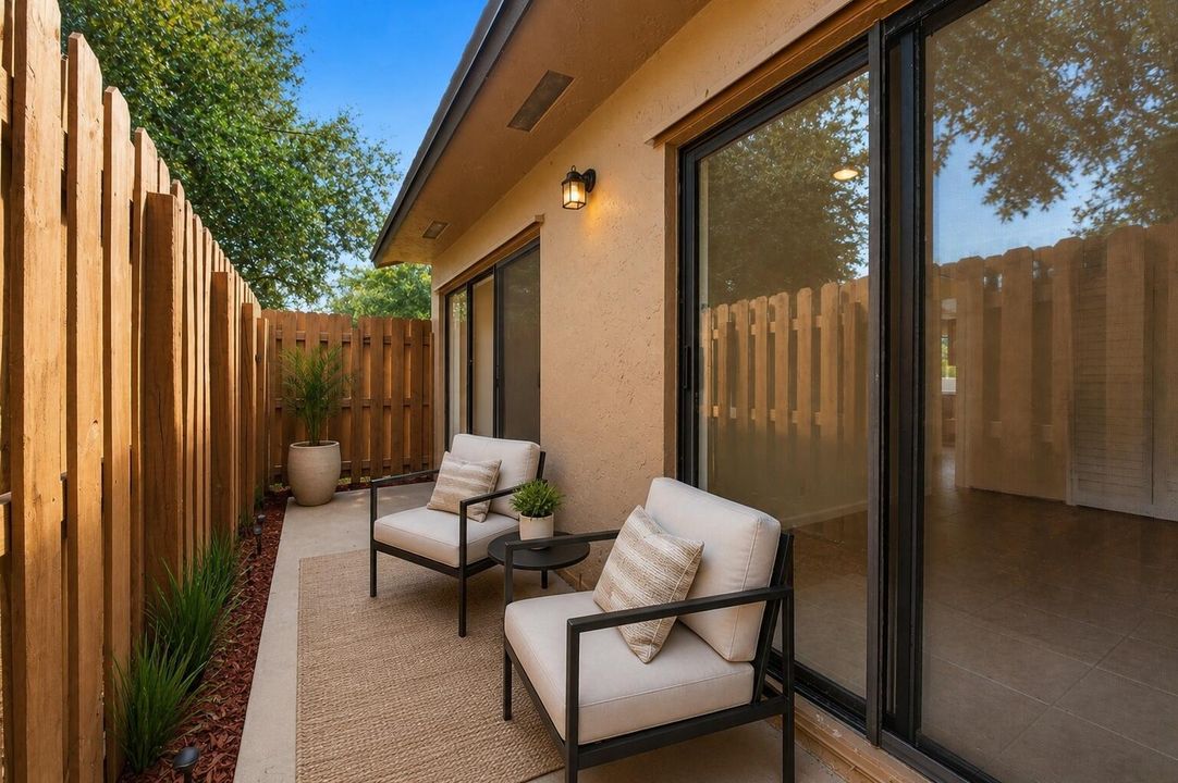 virtually_staged_small_patio (1)