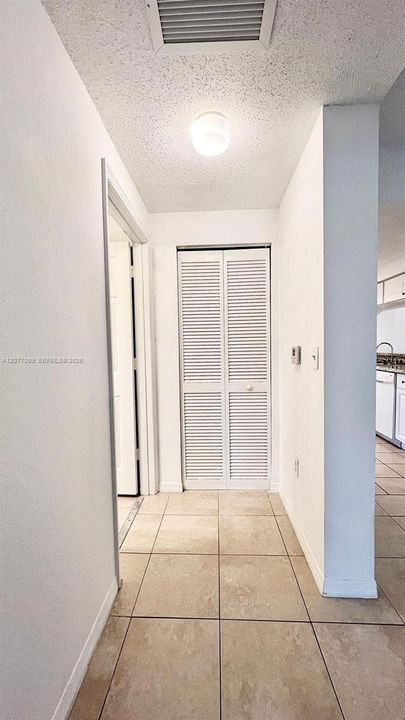 En Renta: $2,200 (1 camas, 1 baños, 819 Pies cuadrados)