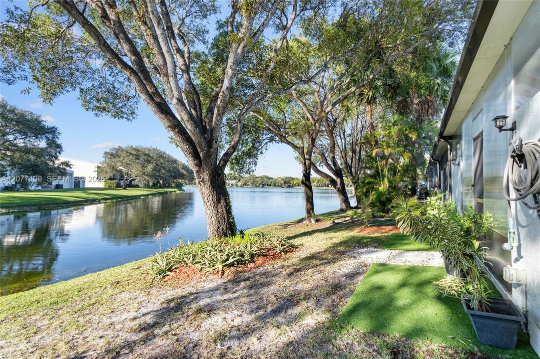For Sale: $499,900 (3 beds, 2 baths, 1331 Square Feet)