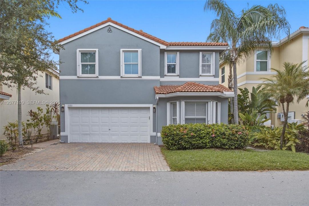 For Rent: $6,700 (3 beds, 2 baths, 1919 Square Feet)
