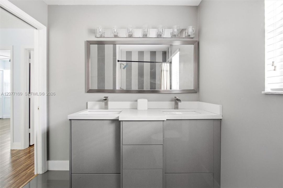 For Rent: $6,700 (3 beds, 2 baths, 1919 Square Feet)