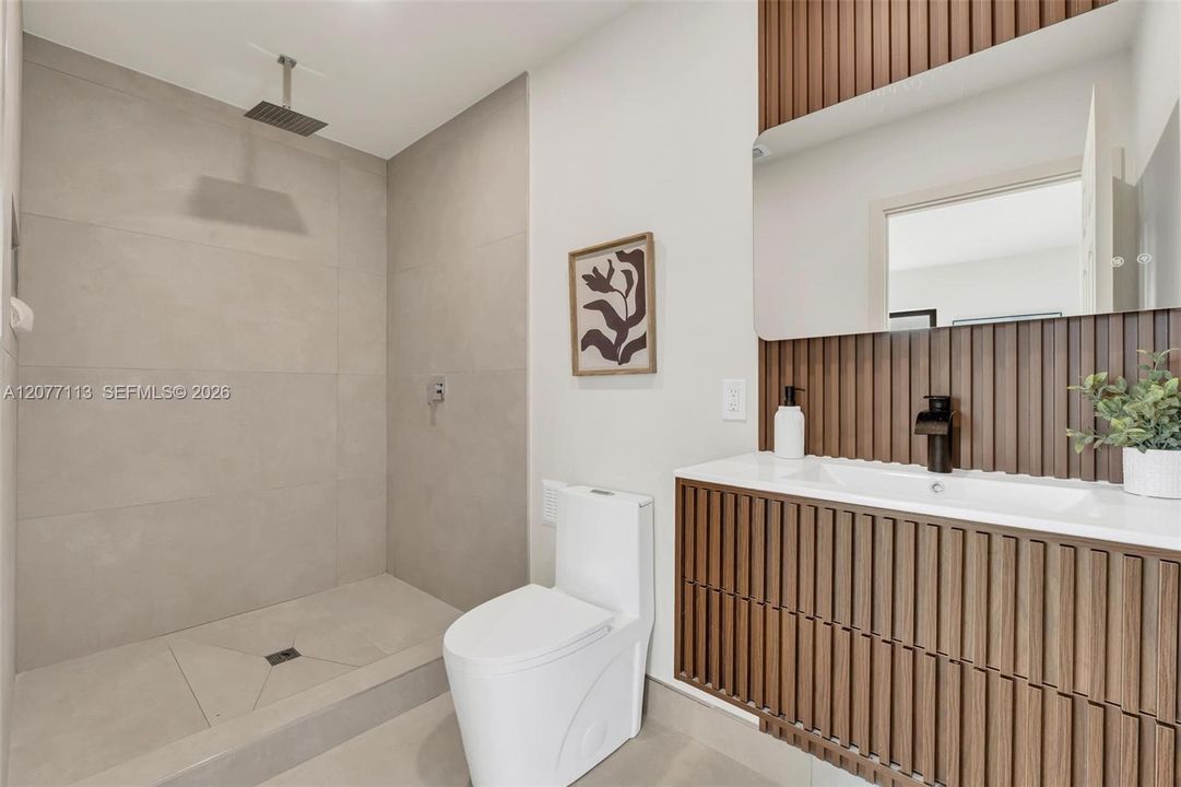 На продажу: $489,000 (3 спален, 2 ванн, 1012 Квадратных фут)