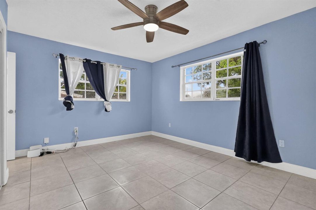 21-web-or-mls-8H3A8844