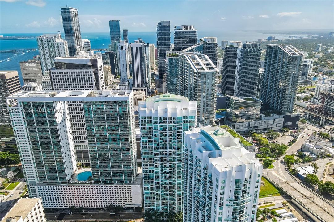 For Rent: $4,250 (2 beds, 2 baths, 1510 Square Feet)