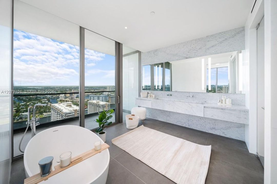For Sale: $4,500,000 (4 beds, 3 baths, 2549 Square Feet)