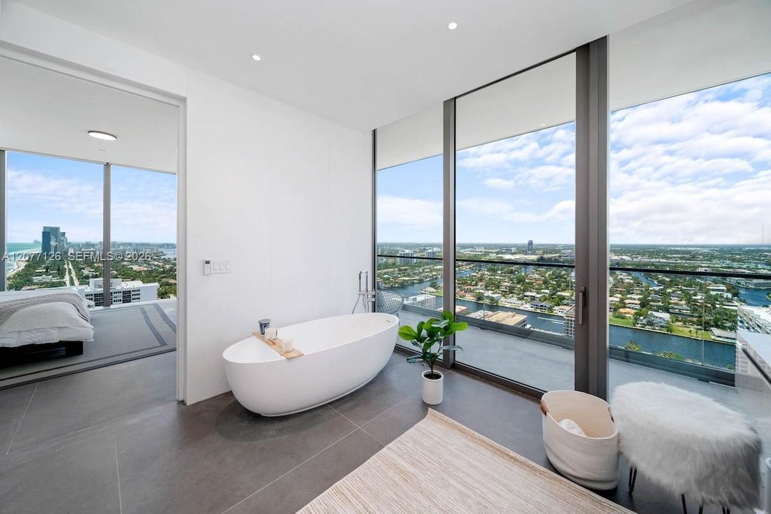 For Sale: $4,500,000 (4 beds, 3 baths, 2549 Square Feet)