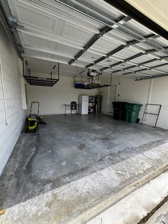 Garage 1