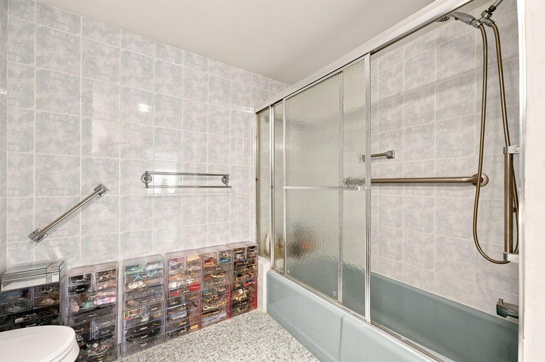20-web-or-mls-3430-galt-ocean-dr-911