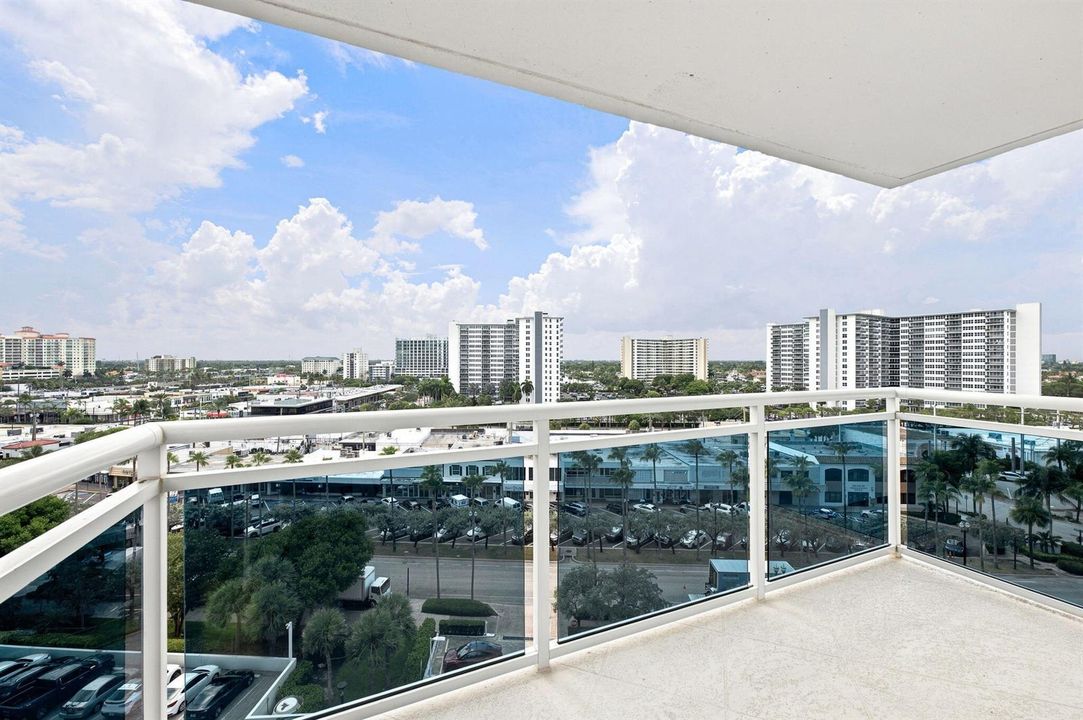26-web-or-mls-3430-galt-ocean-dr-911