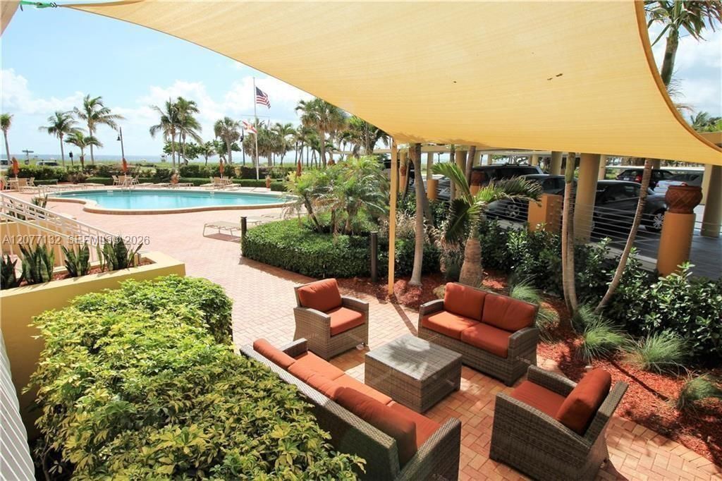 En Venta: $649,000 (2 camas, 2 baños, 1290 Pies cuadrados)