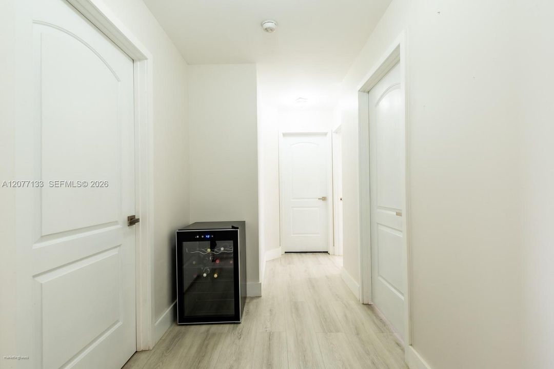 En Venta: $665,000 (3 camas, 2 baños, 1648 Pies cuadrados)