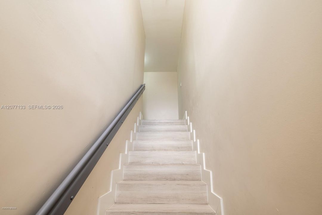 En Venta: $665,000 (3 camas, 2 baños, 1648 Pies cuadrados)