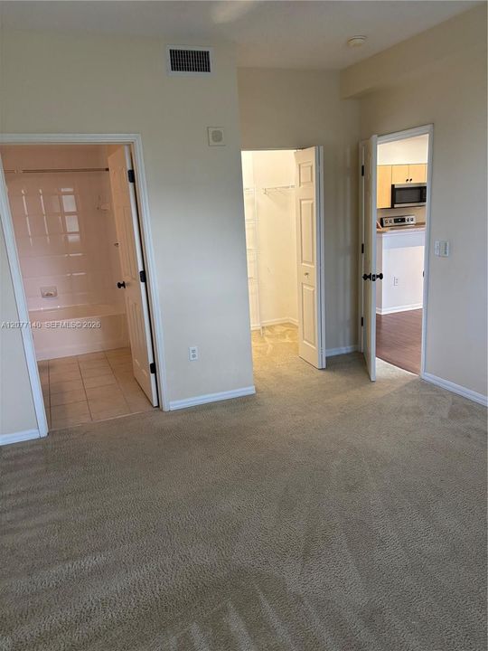 В аренду: $2,800 (2 спален, 2 ванн, 1130 Квадратных фут)