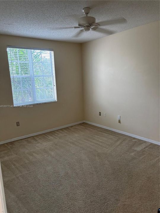 В аренду: $2,800 (2 спален, 2 ванн, 1130 Квадратных фут)