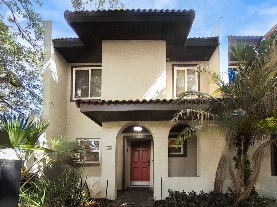 En Venta: $187,000 (2 camas, 2 baños, 0 Pies cuadrados)