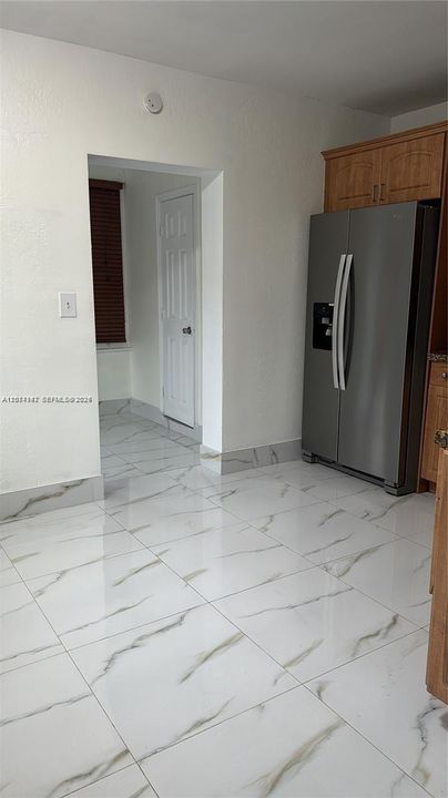 For Rent: $3,000 (2 beds, 2 baths, 1104 Square Feet)