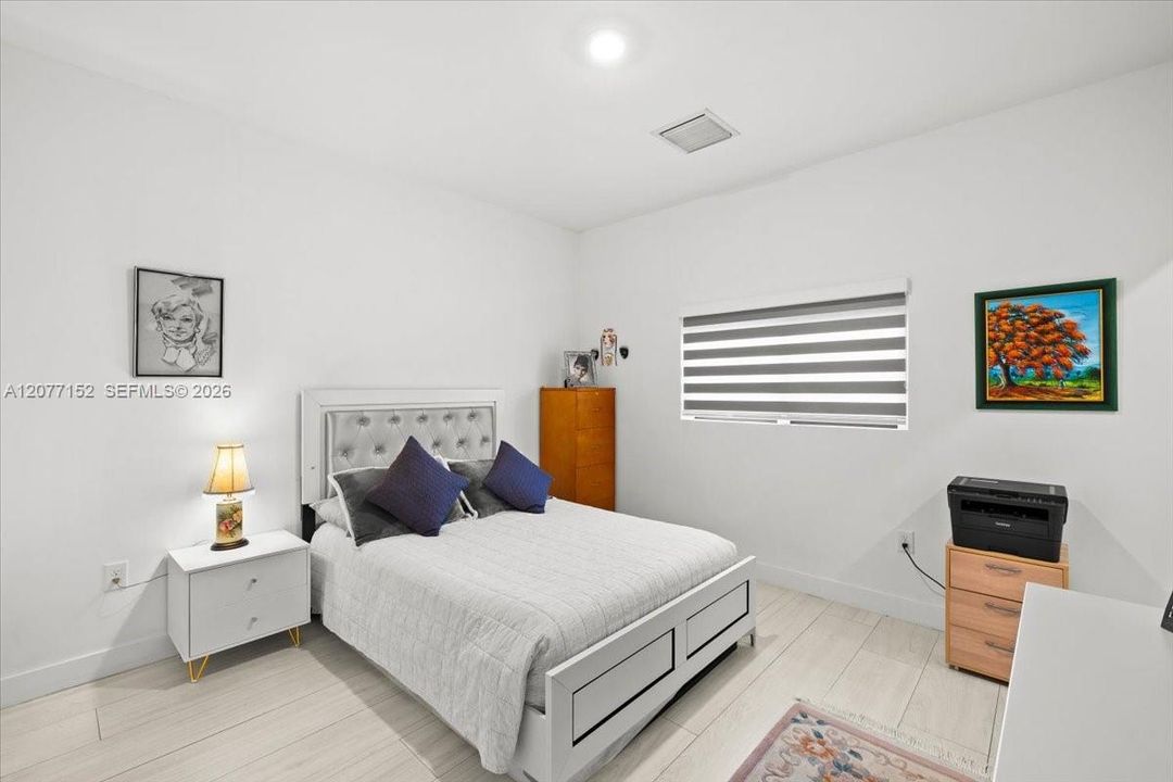 En Venta: $459,900 (2 camas, 2 baños, 1520 Pies cuadrados)