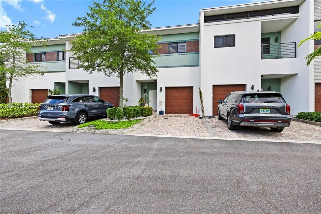 En Venta: $459,900 (2 camas, 2 baños, 1520 Pies cuadrados)