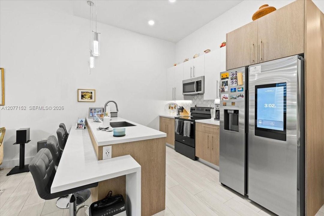 En Venta: $459,900 (2 camas, 2 baños, 1520 Pies cuadrados)