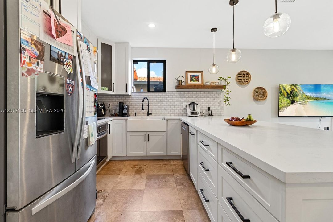 For Sale: $1,290,000 (3 beds, 3 baths, 2167 Square Feet)