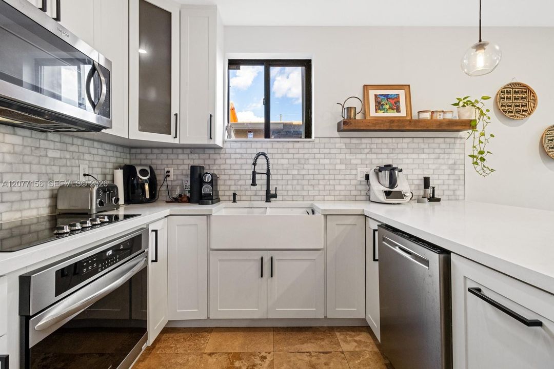 For Sale: $1,290,000 (3 beds, 3 baths, 2167 Square Feet)