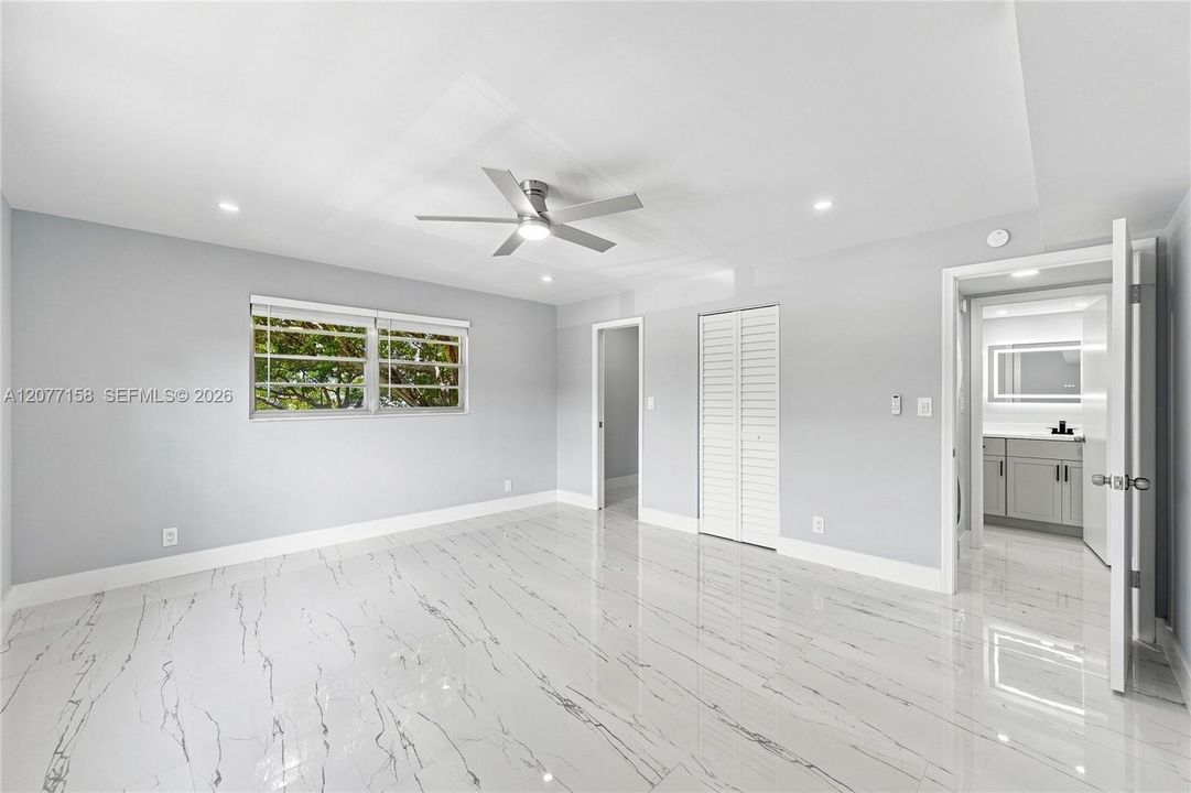 En Venta: $324,900 (2 camas, 2 baños, 1291 Pies cuadrados)