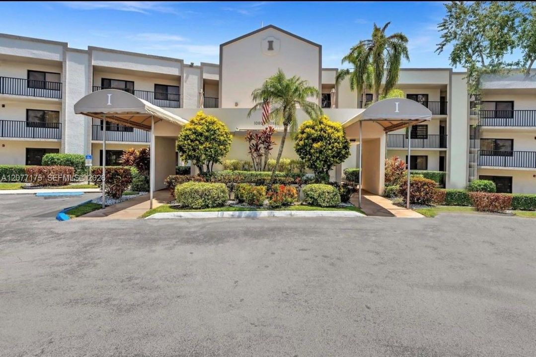 En Venta: $138,000 (2 camas, 2 baños, 1228 Pies cuadrados)