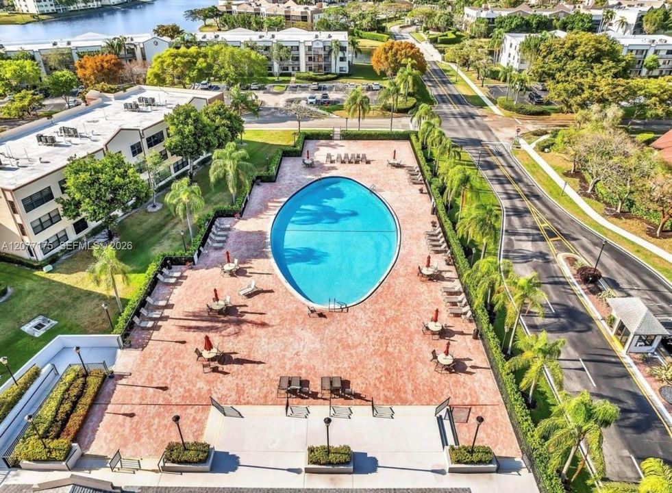 En Venta: $138,000 (2 camas, 2 baños, 1228 Pies cuadrados)