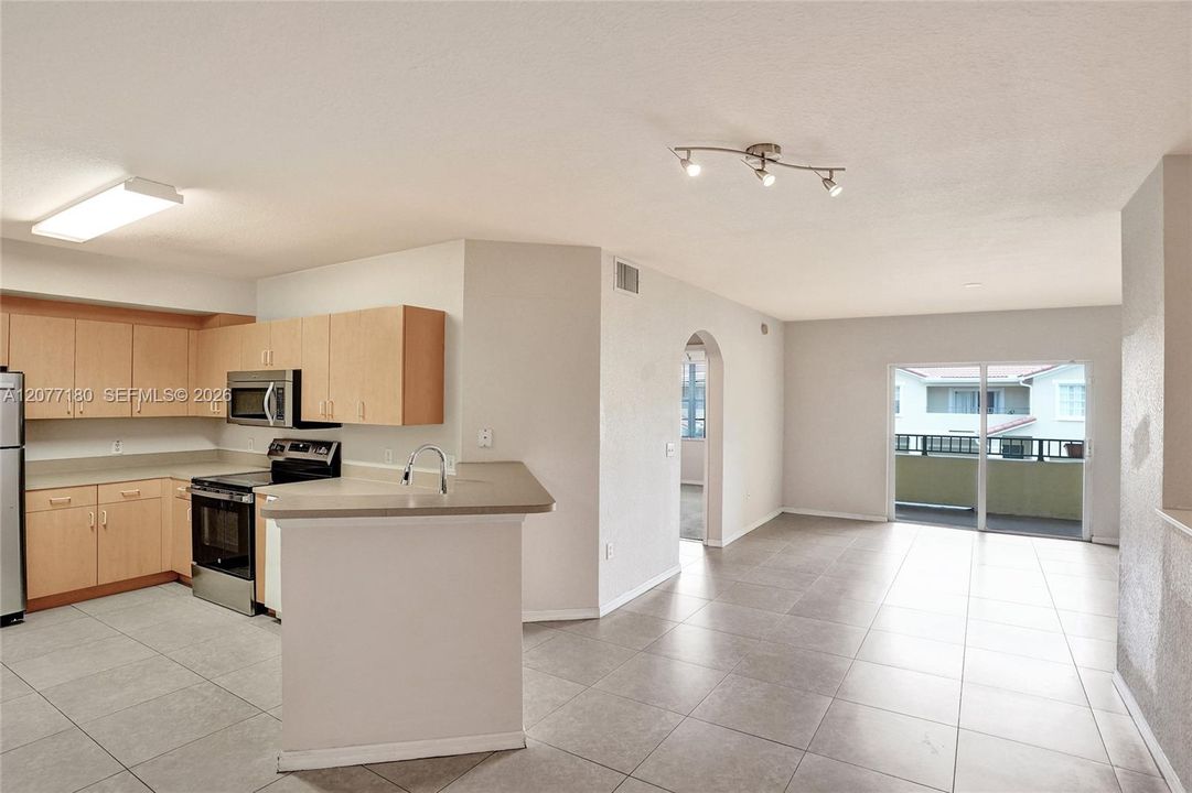 En Venta: $200,000 (1 camas, 1 baños, 878 Pies cuadrados)