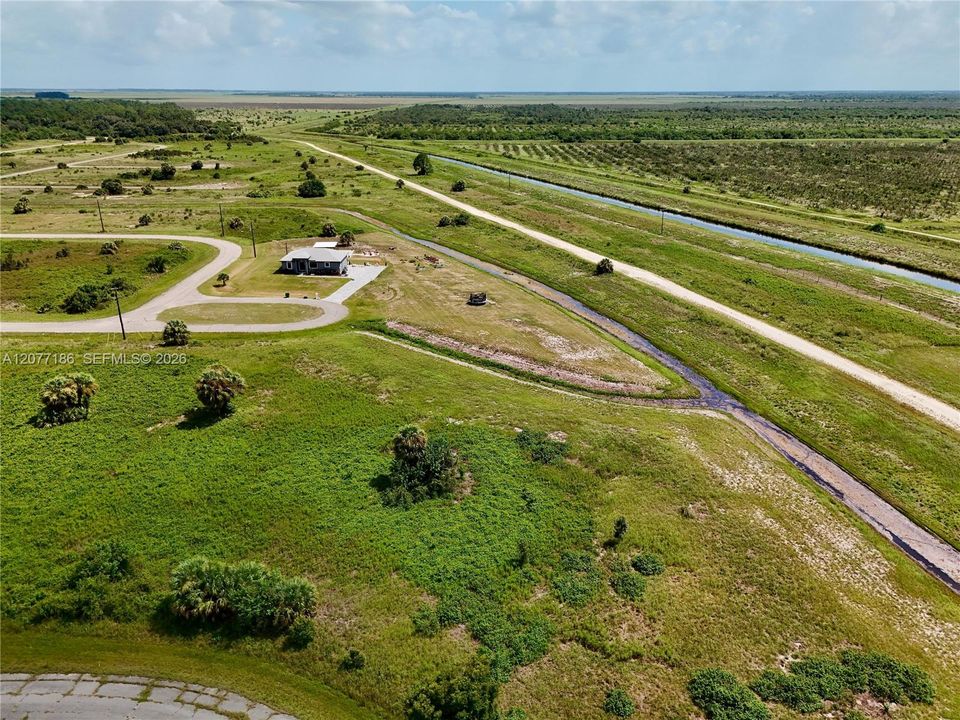 En Venta: $30,000 (0.45 acres)