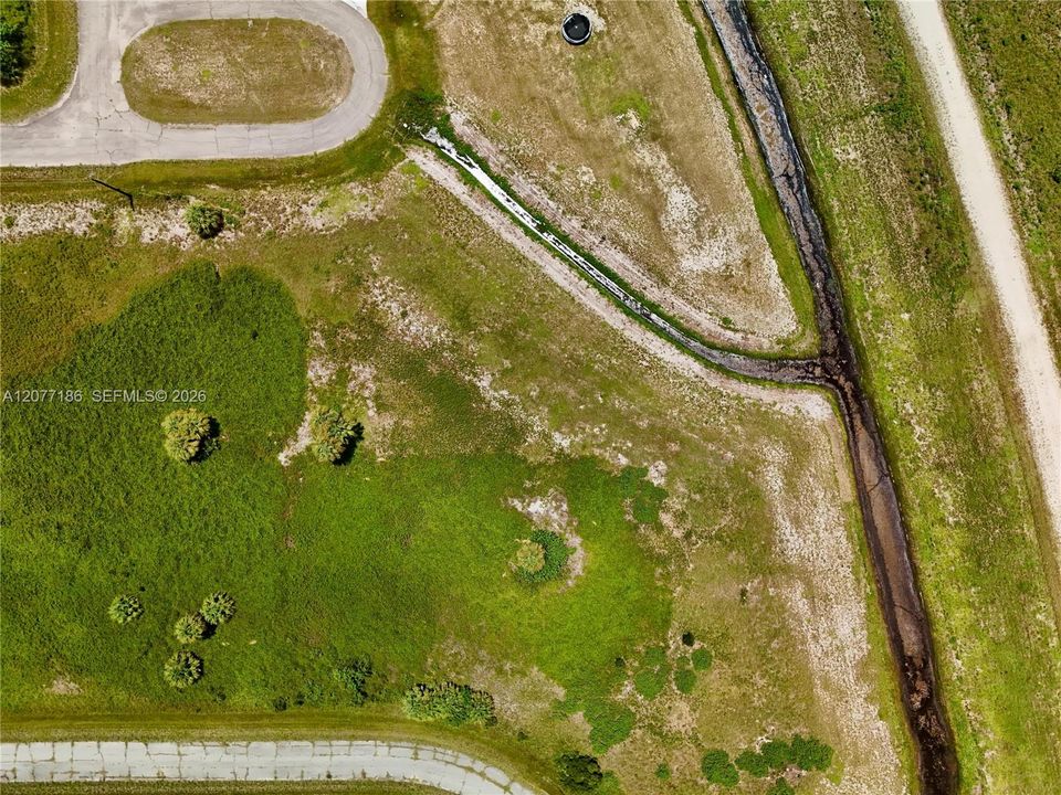 En Venta: $30,000 (0.45 acres)