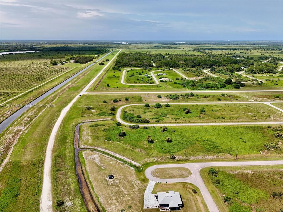 En Venta: $30,000 (0.45 acres)