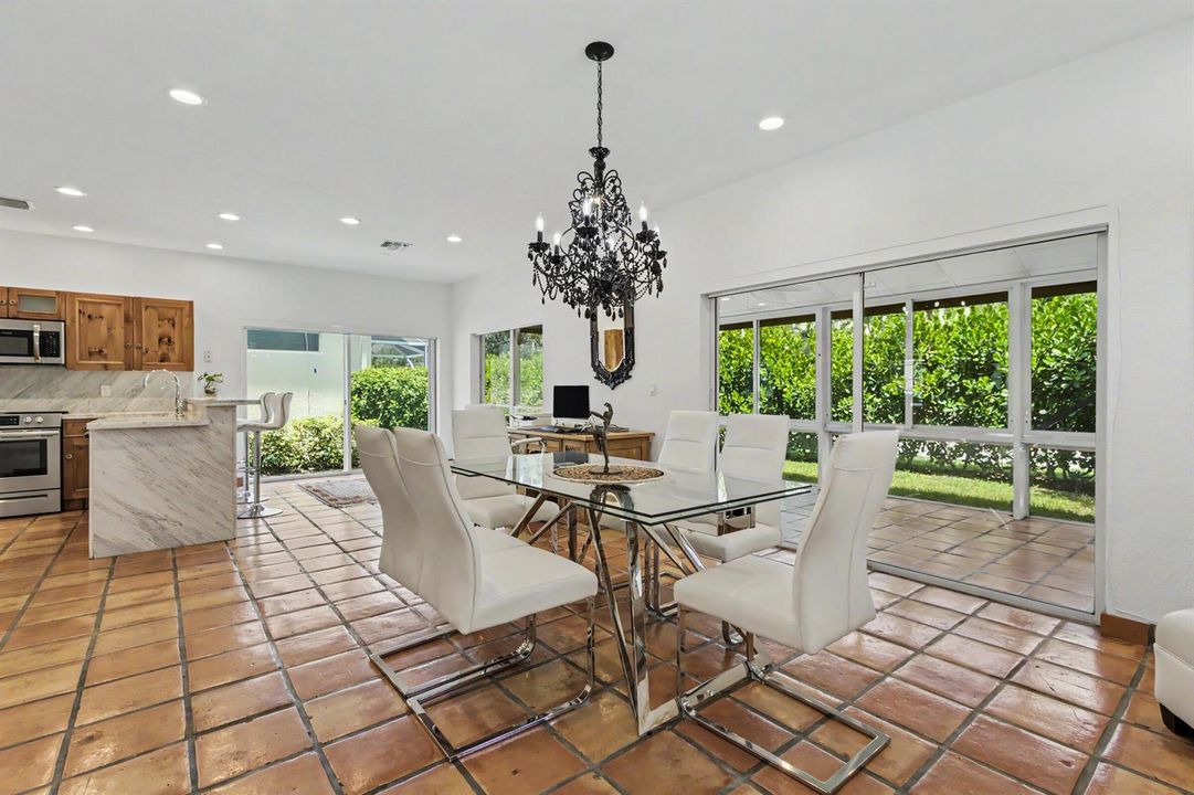 Dinning/Kitchen2