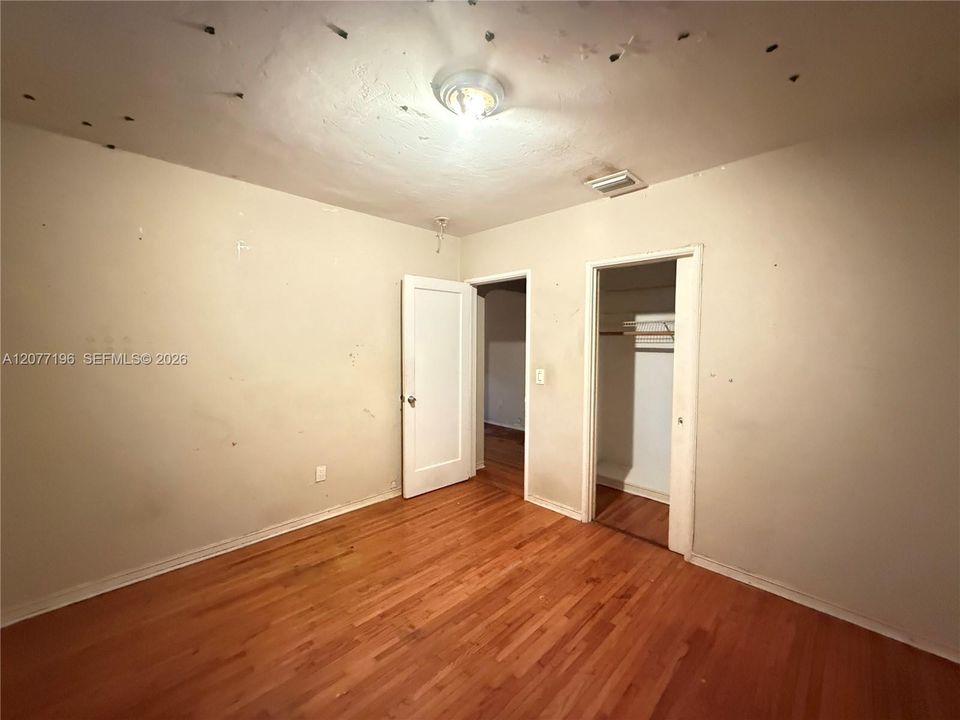 En Venta: $479,900 (2 camas, 1 baños, 1282 Pies cuadrados)