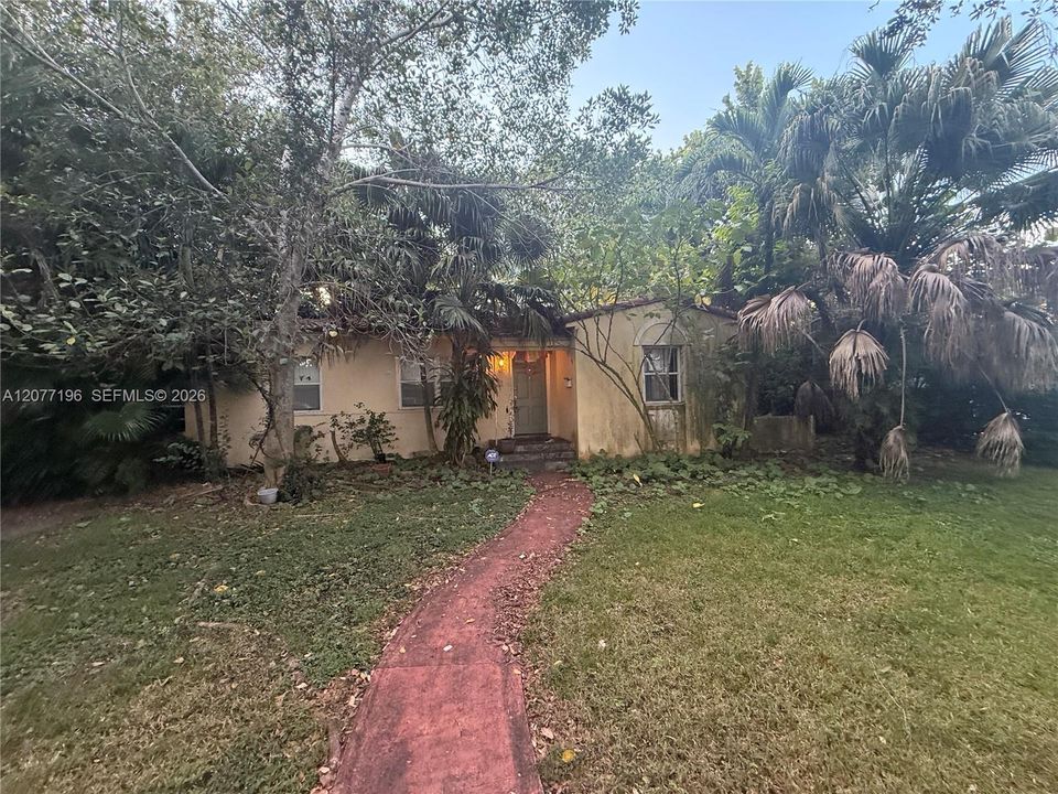 En Venta: $479,900 (2 camas, 1 baños, 1282 Pies cuadrados)