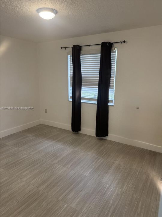 En Venta: $215,000 (2 camas, 1 baños, 801 Pies cuadrados)