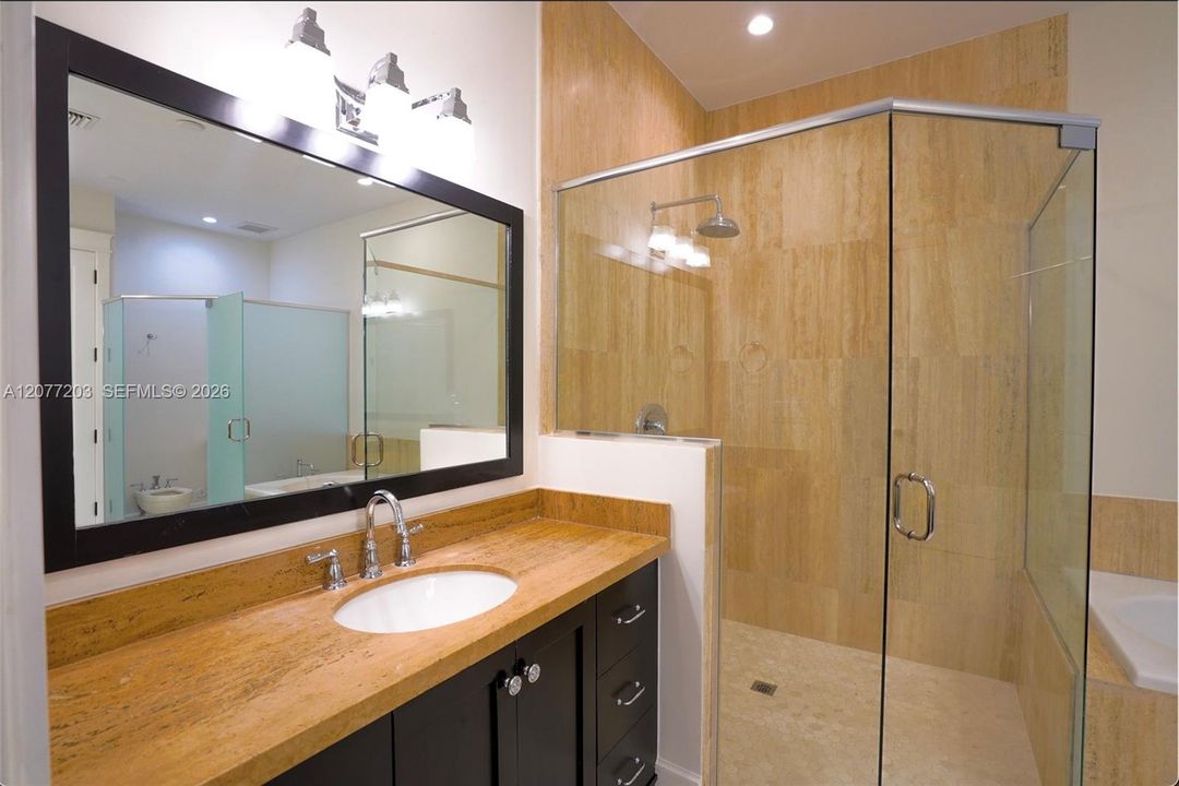 For Rent: $15,000 (4 beds, 4 baths, 2764 Square Feet)